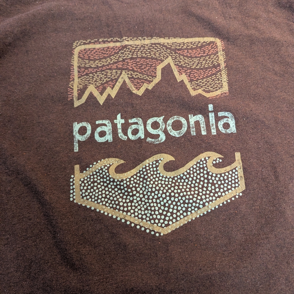 Patagonia Brown Long Sleeve Tee with Mountain and Wave Graphic L